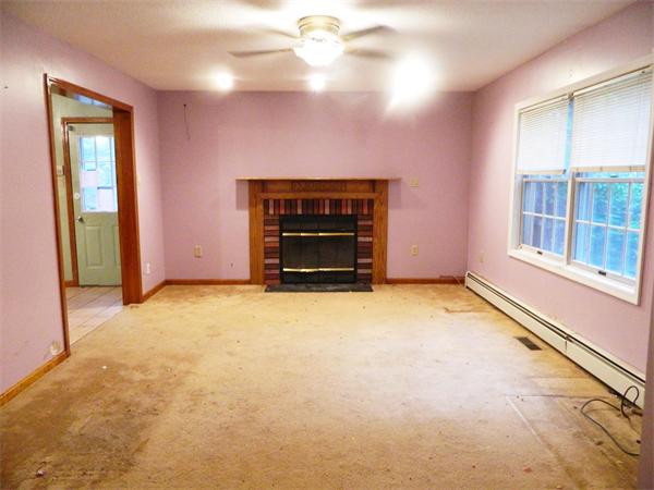140 Daniels Road Rowley, MA 01969 - Photo 8 of 19 Gallery Image 8