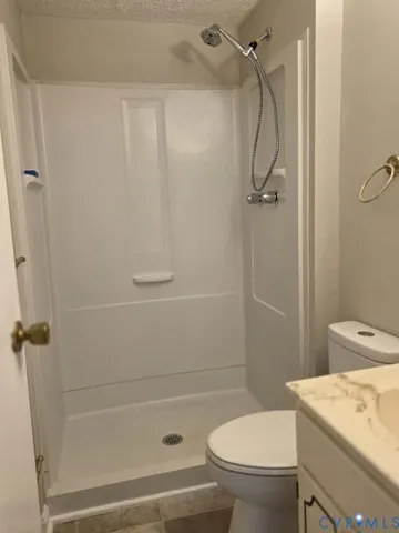 $2,300 | 2702 Seminary Avenue, Richmond, VA 23220