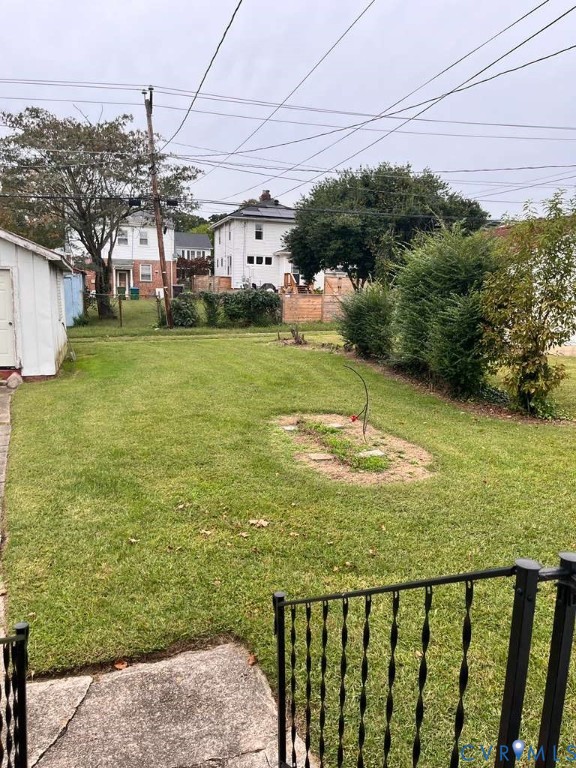 2702 Seminary Avenue Richmond, VA 23220 - Photo 28 of 29 View of yard