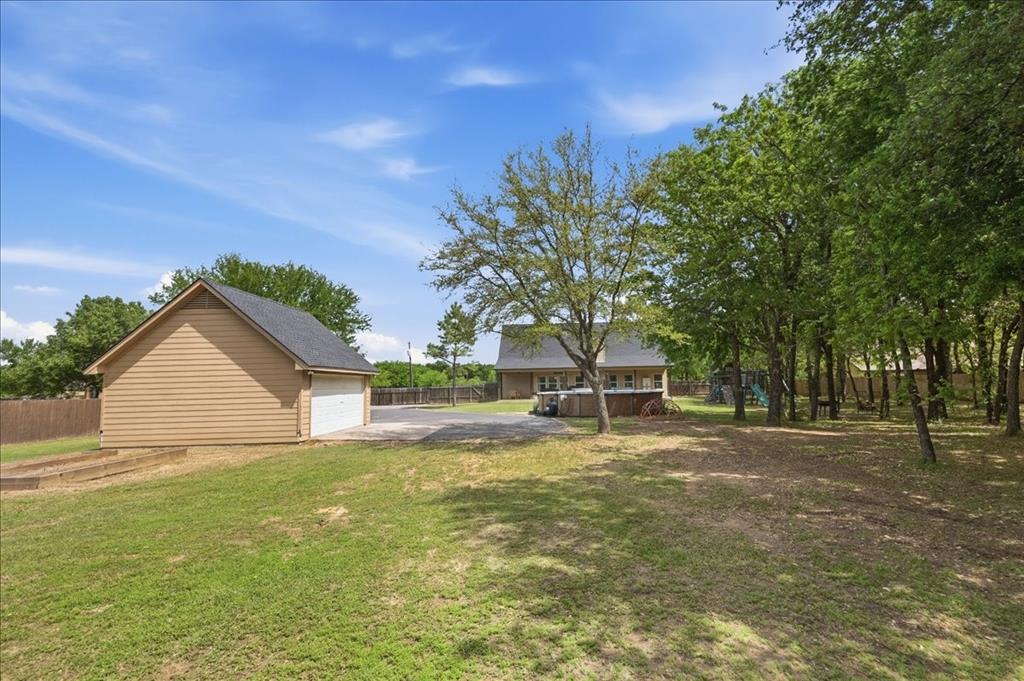 112 Mylea Lane Weatherford, TX 76087 - Photo 34 of 35