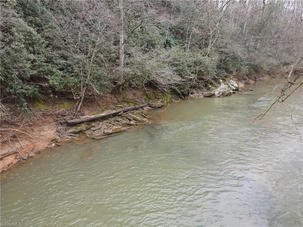 418 Hamlin Ford Road Dobson, NC 27017 - Photo 2 of 13 Gallery Image 2