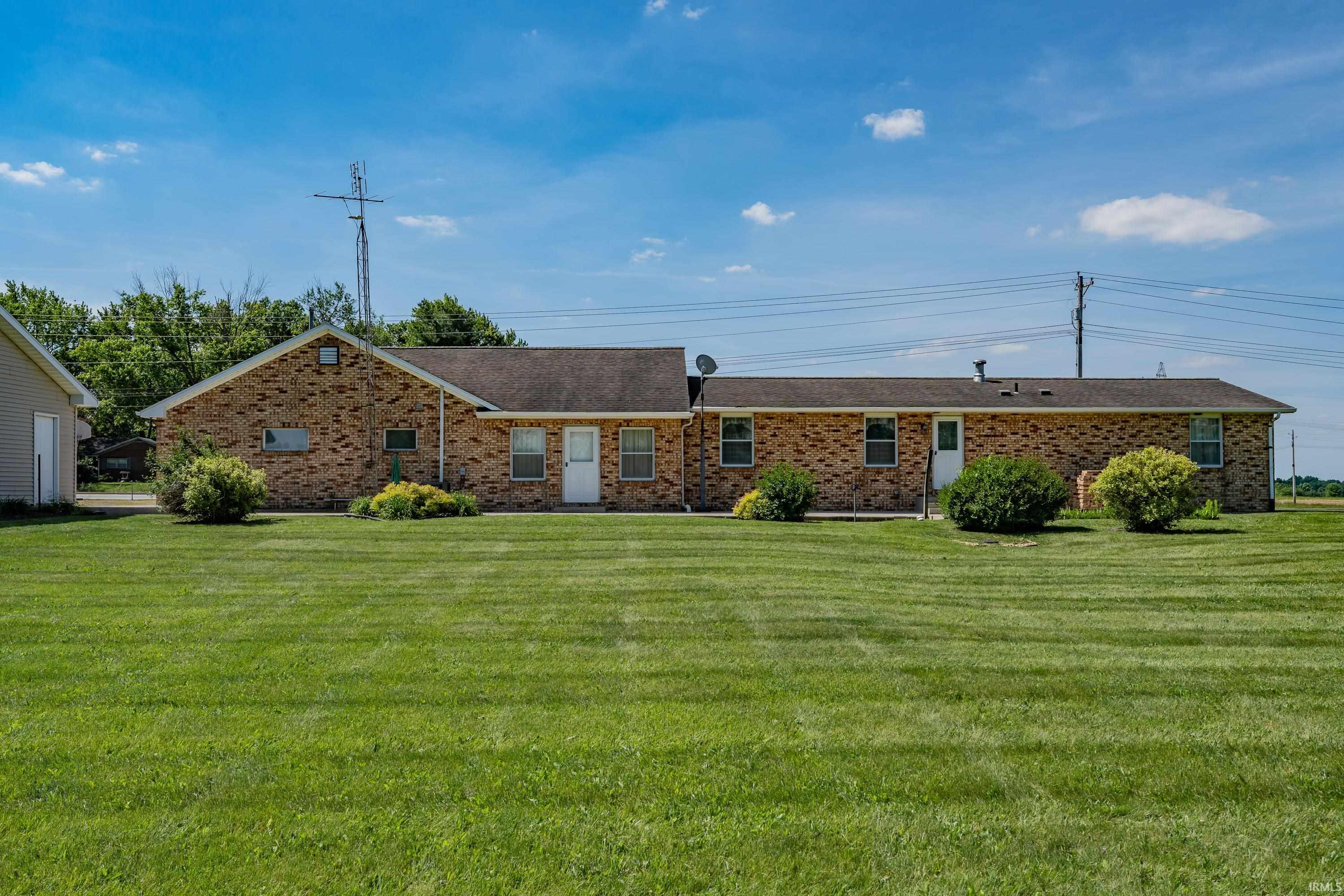 13810 Lafayette Center Road Roanoke, IN 46783 - Photo 33 of 39