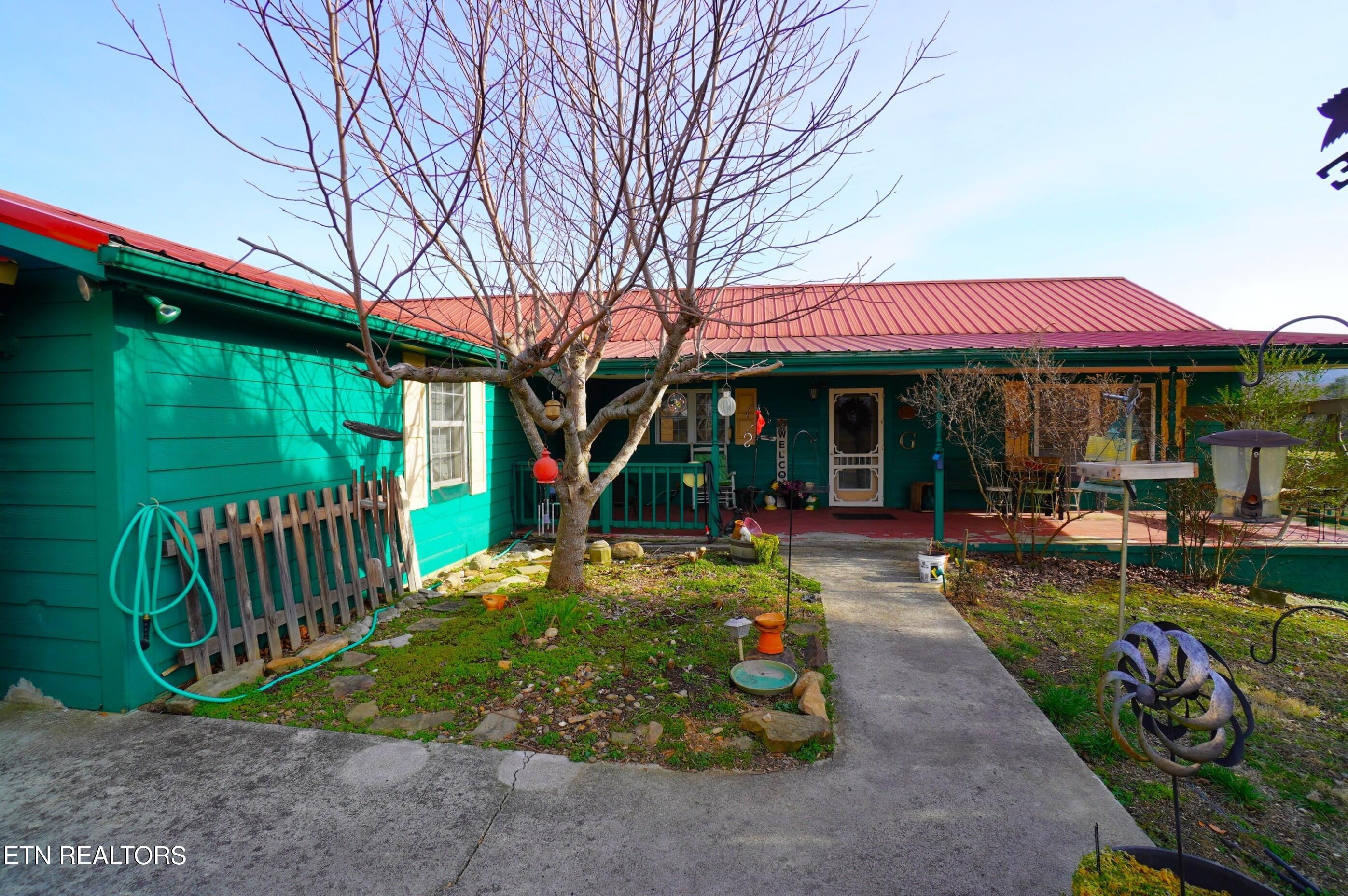 1070 Farm Road Newport, TN 37821 - Photo 2 of 43 farm rd - grube (50)