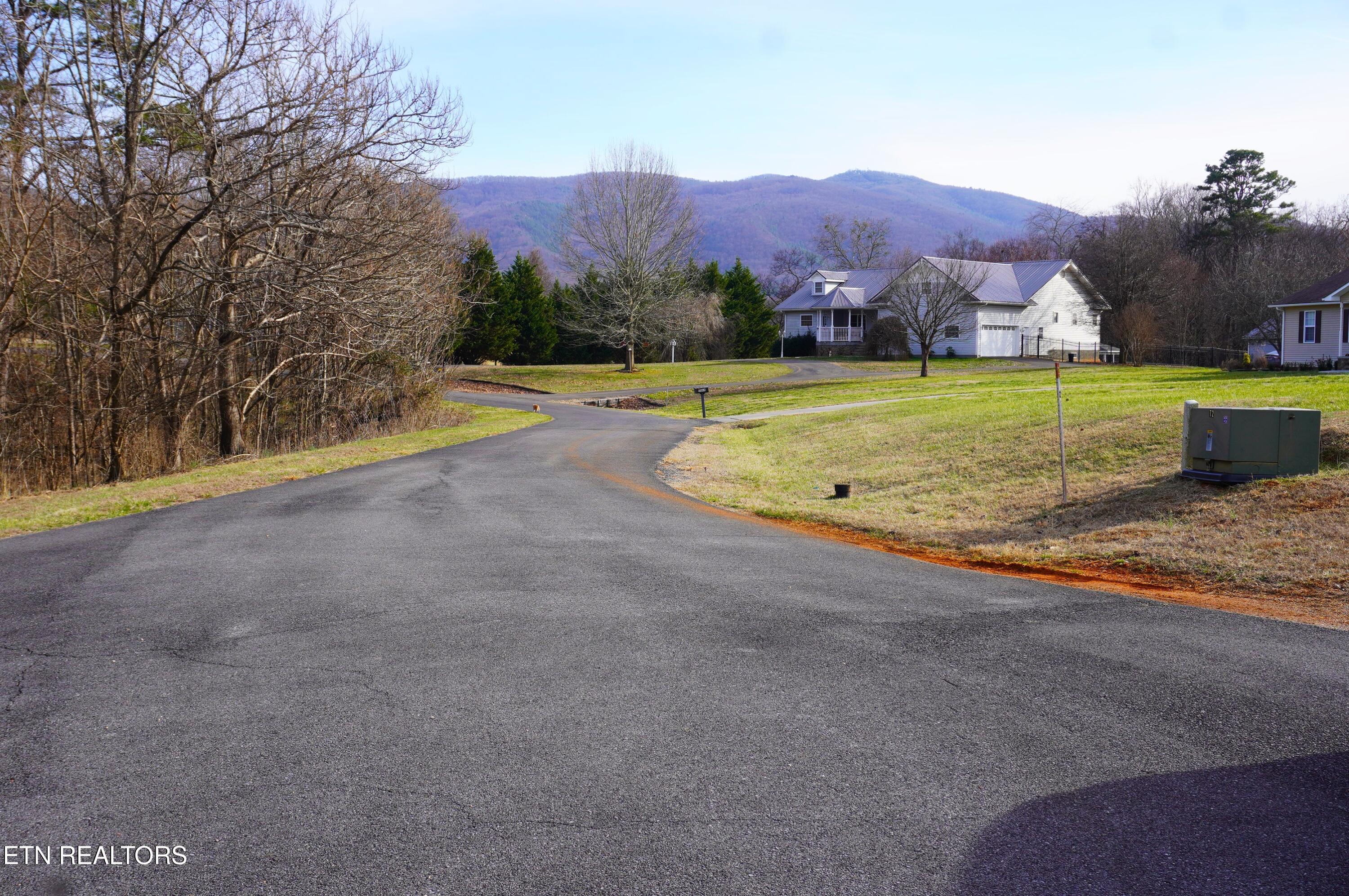 1070 Farm Road Newport, TN 37821 - Photo 4 of 43 farm rd - grube (56)