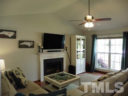 2816 Beehnon Way Raleigh, NC 27603 - Photo 4 of 25 Gallery Image 4