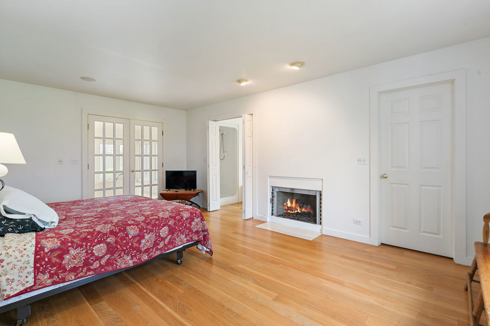 14019 Davis Road Woodstock, IL 60098 - Photo 14 of 45