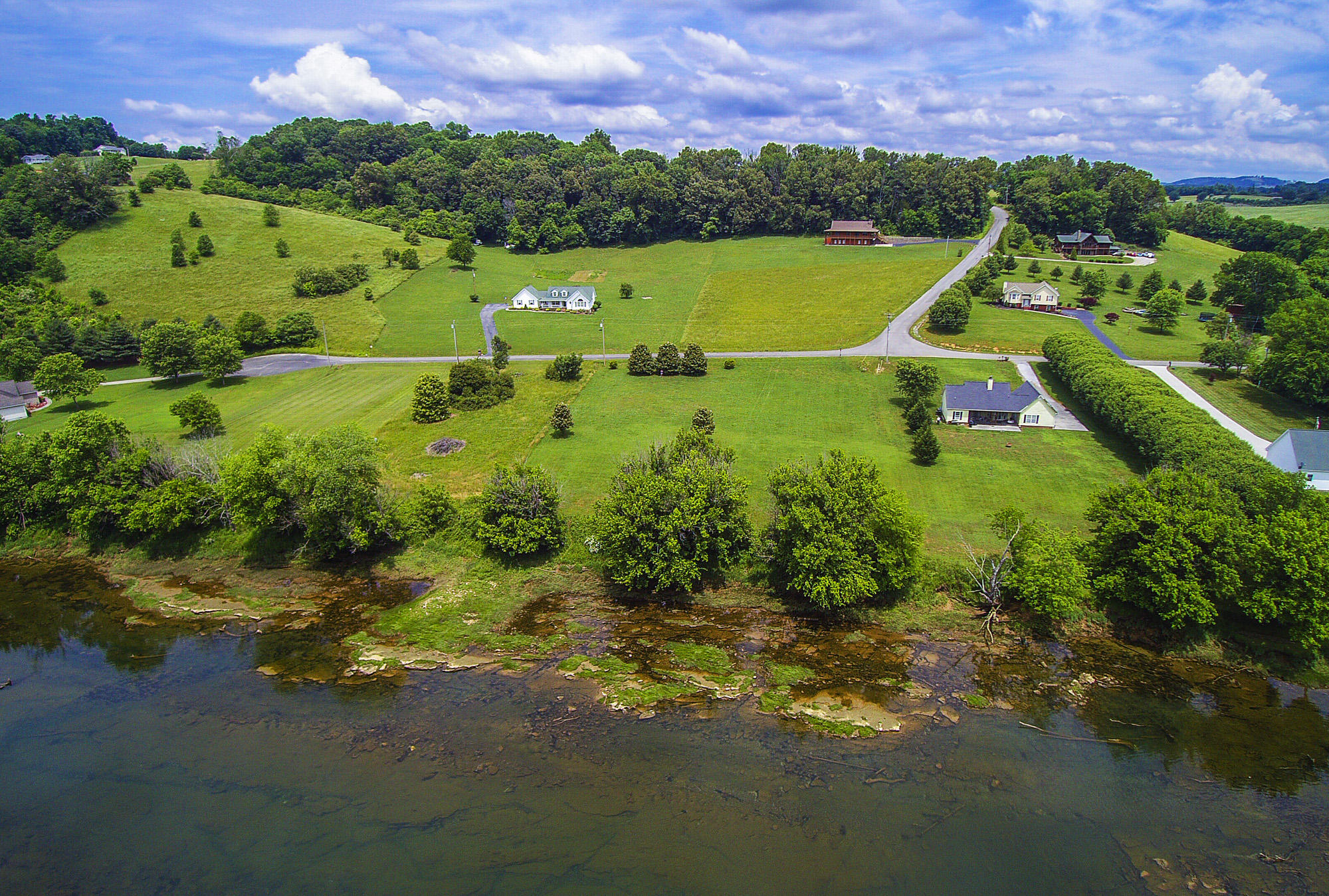 124 Mary Lane Rutledge, TN 37861 - Photo 9 of 15 YUN00083