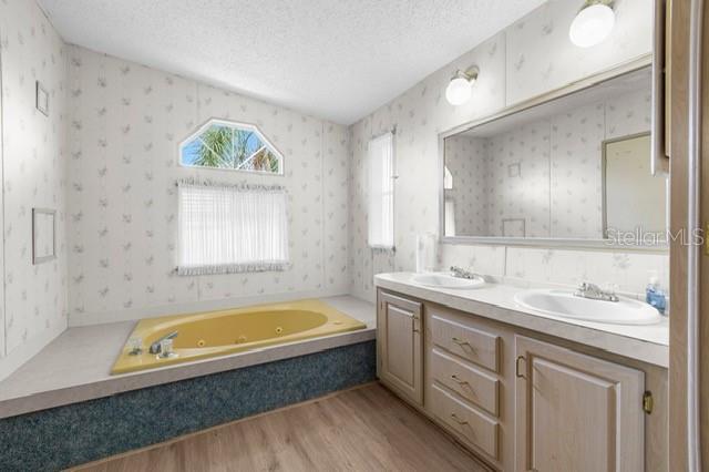 34124 Estates Lane Wesley Chapel, FL 33543 - Photo 21 of 33