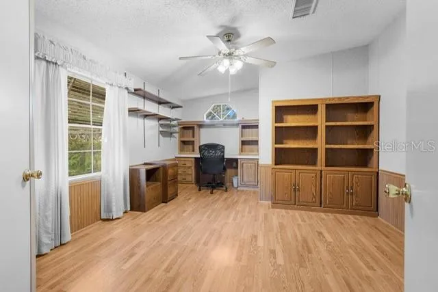 $189,999 | 34124 Estates Lane, Wesley Chapel, FL 33543