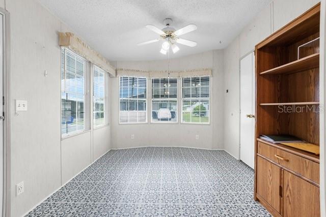 34124 Estates Lane Wesley Chapel, FL 33543 - Photo 7 of 33