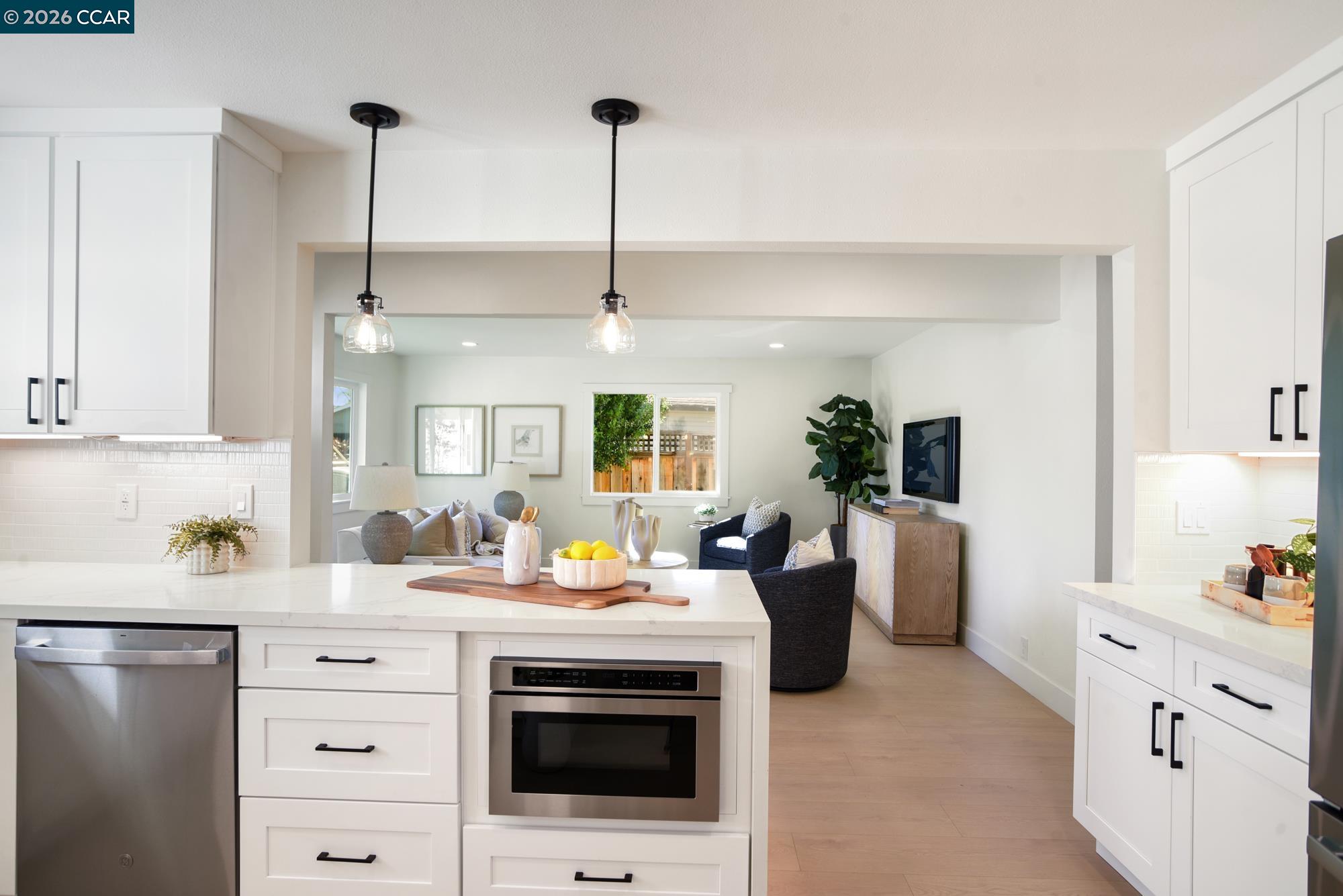 1543 Laverne Court Concord, CA 94521 - Photo 20 of 51