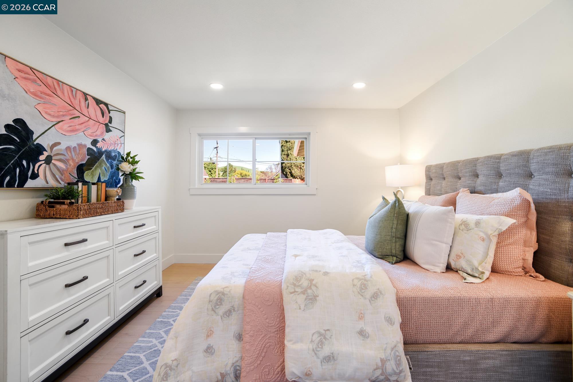 1543 Laverne Court Concord, CA 94521 - Photo 33 of 51