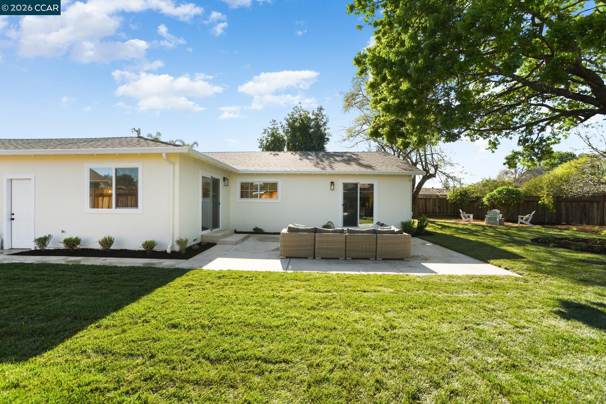 1543 Laverne Court Concord, CA 94521 - Photo 40 of 51