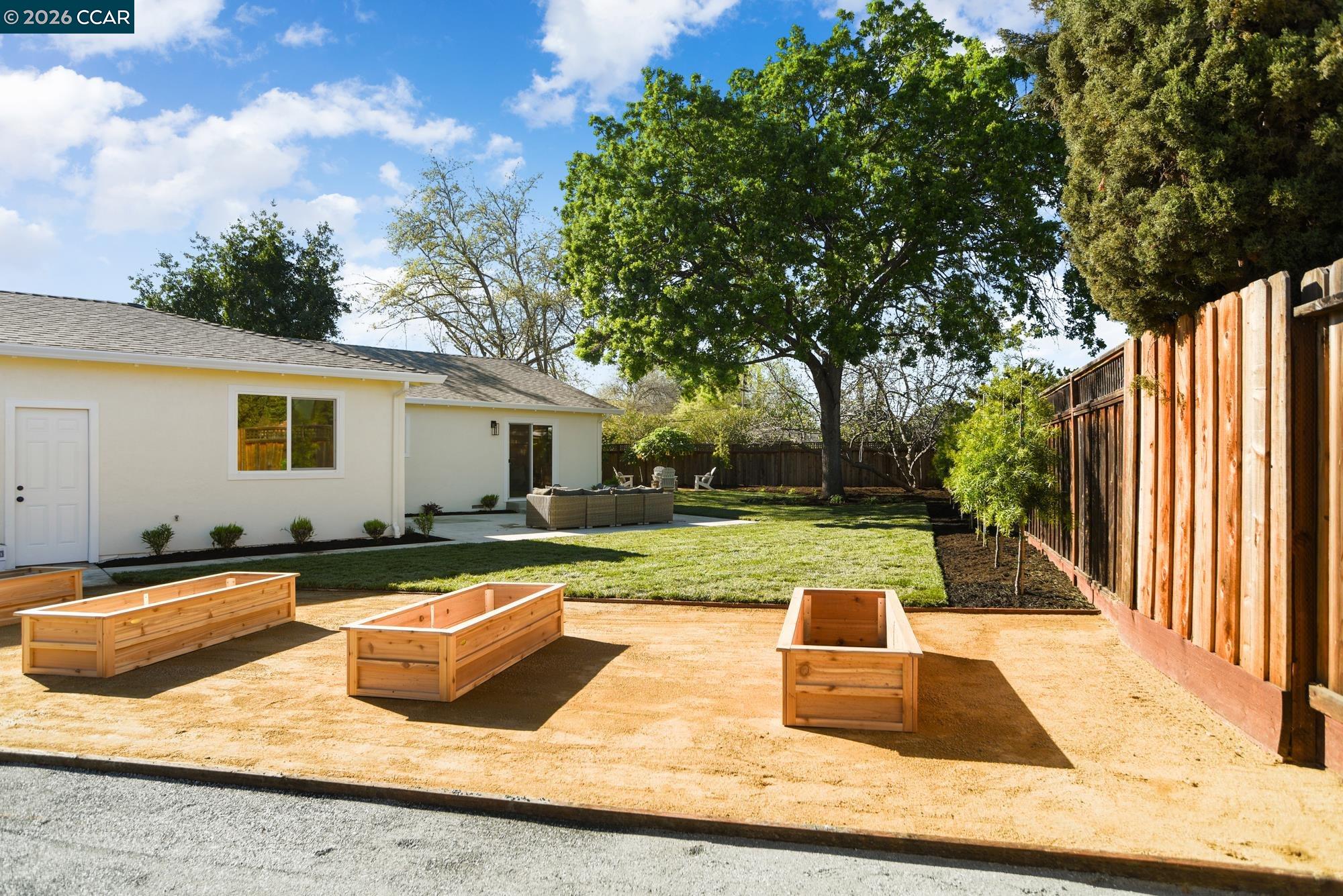 1543 Laverne Court Concord, CA 94521 - Photo 42 of 51
