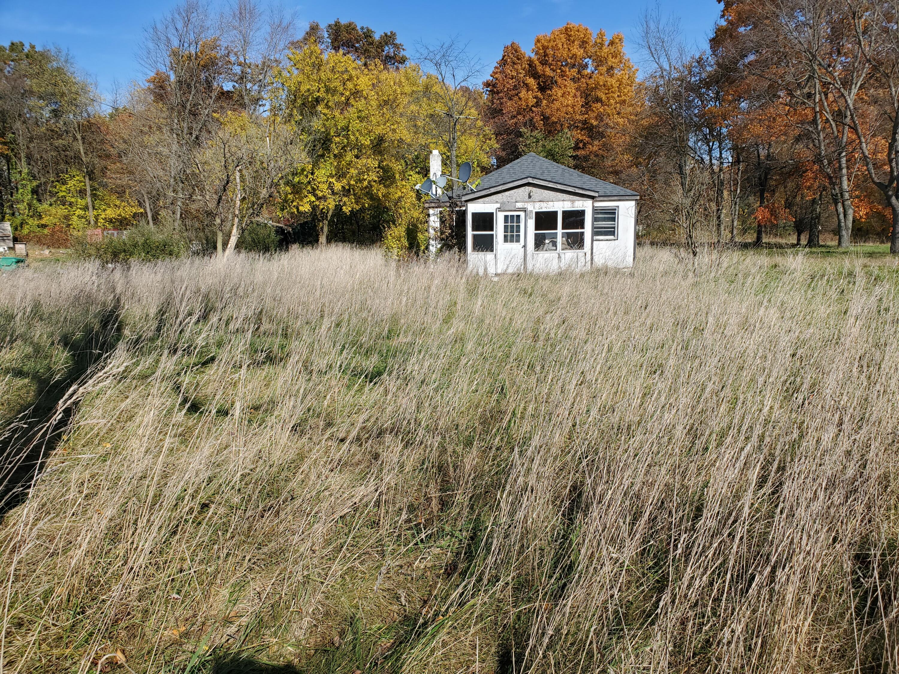 21936 Marcellus Road Three Rivers, MI 49093 - Photo 2 of 10 20221024_115609