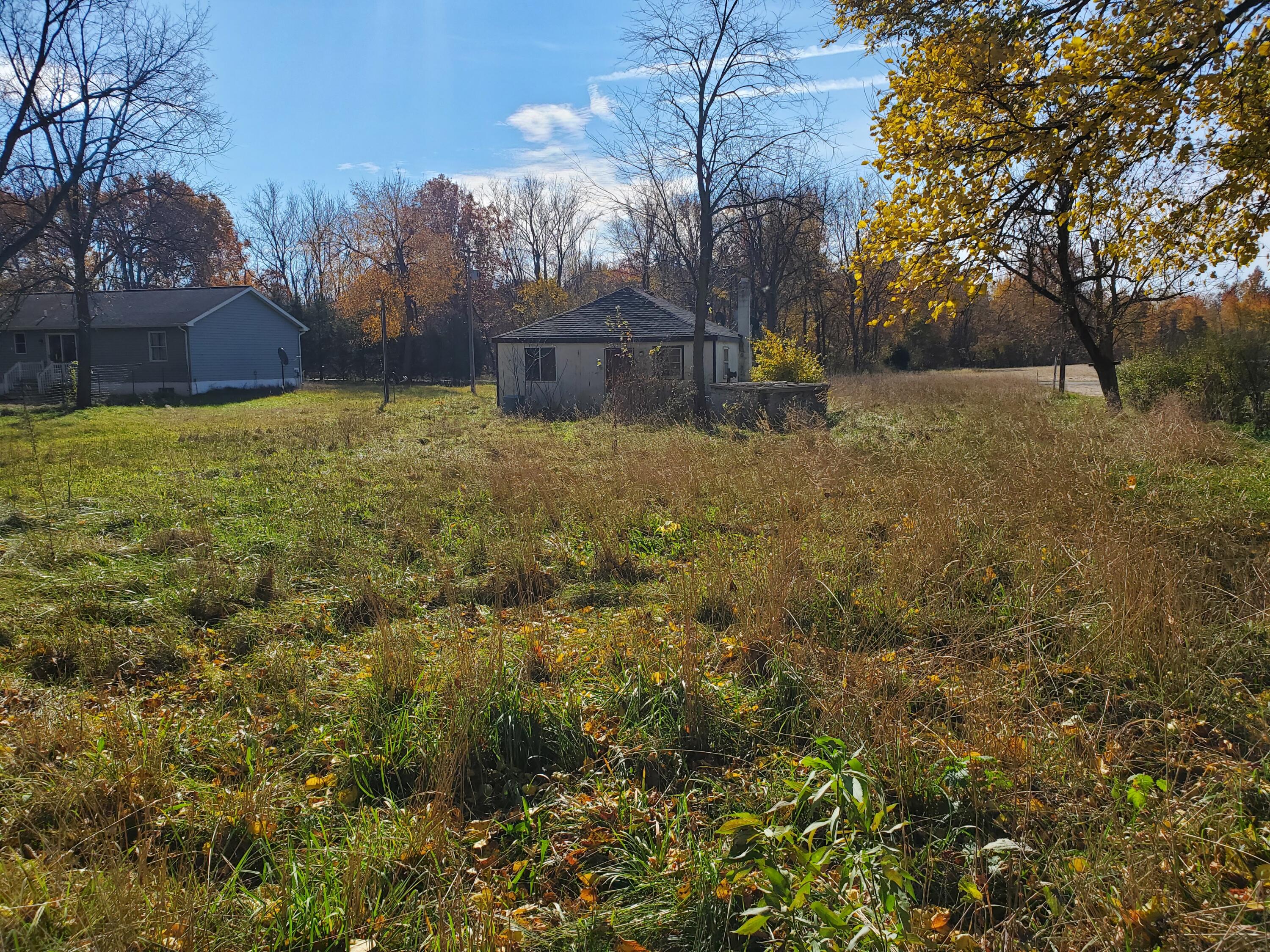 21936 Marcellus Road Three Rivers, MI 49093 - Photo 3 of 10 20221024_115208