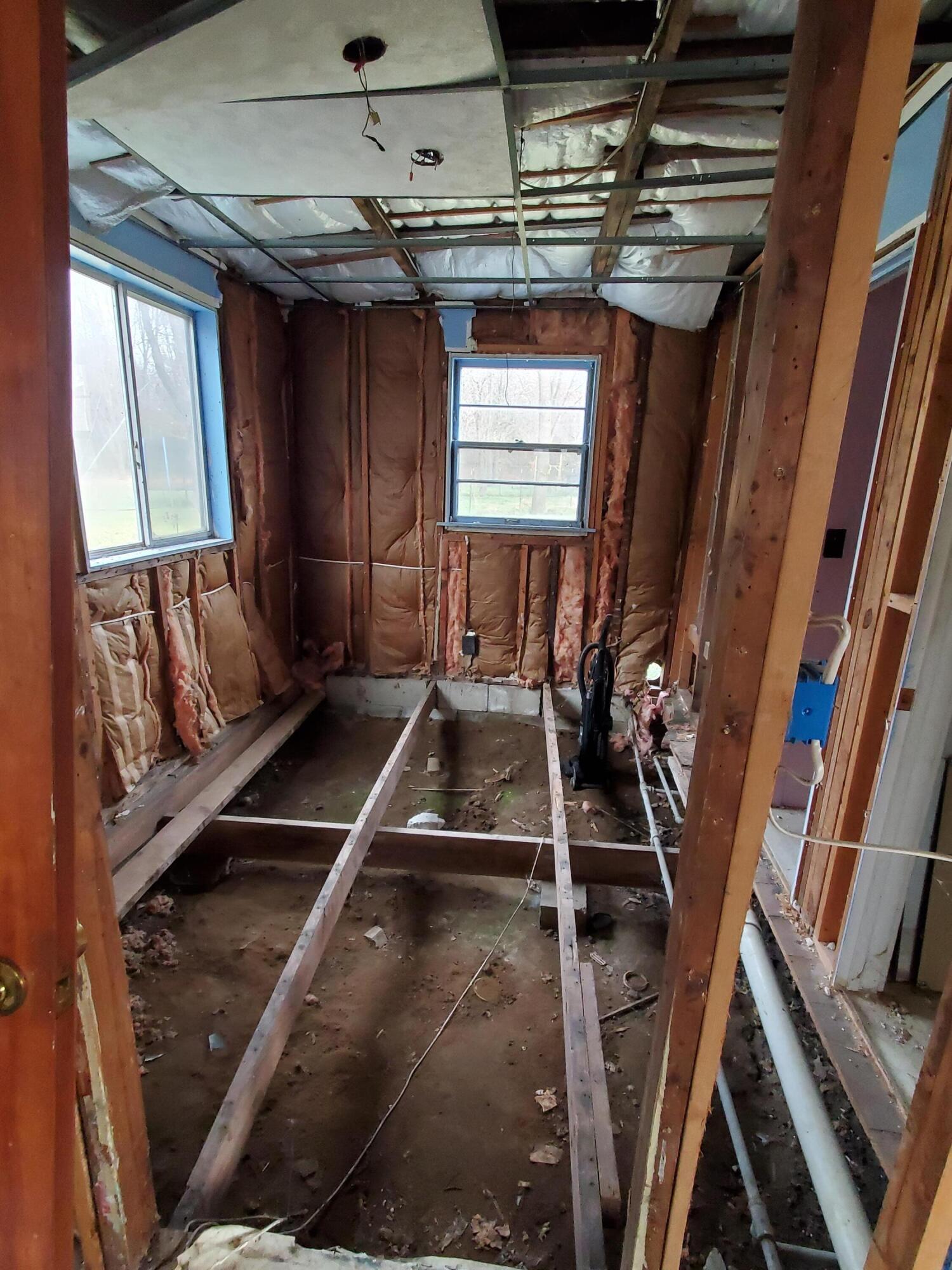 21936 Marcellus Road Three Rivers, MI 49093 - Photo 8 of 10 20221104_165159