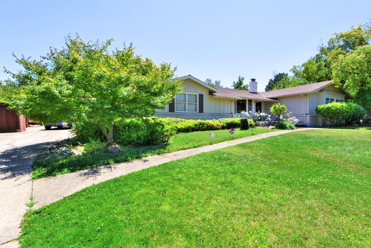 4235 Rio Monte Court Carmichael, CA 95608 - Photo 2 of 66 Gallery Image 2