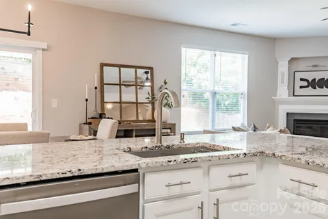 $400,000 | 12922 Rothe House Road, Charlotte, NC 28273