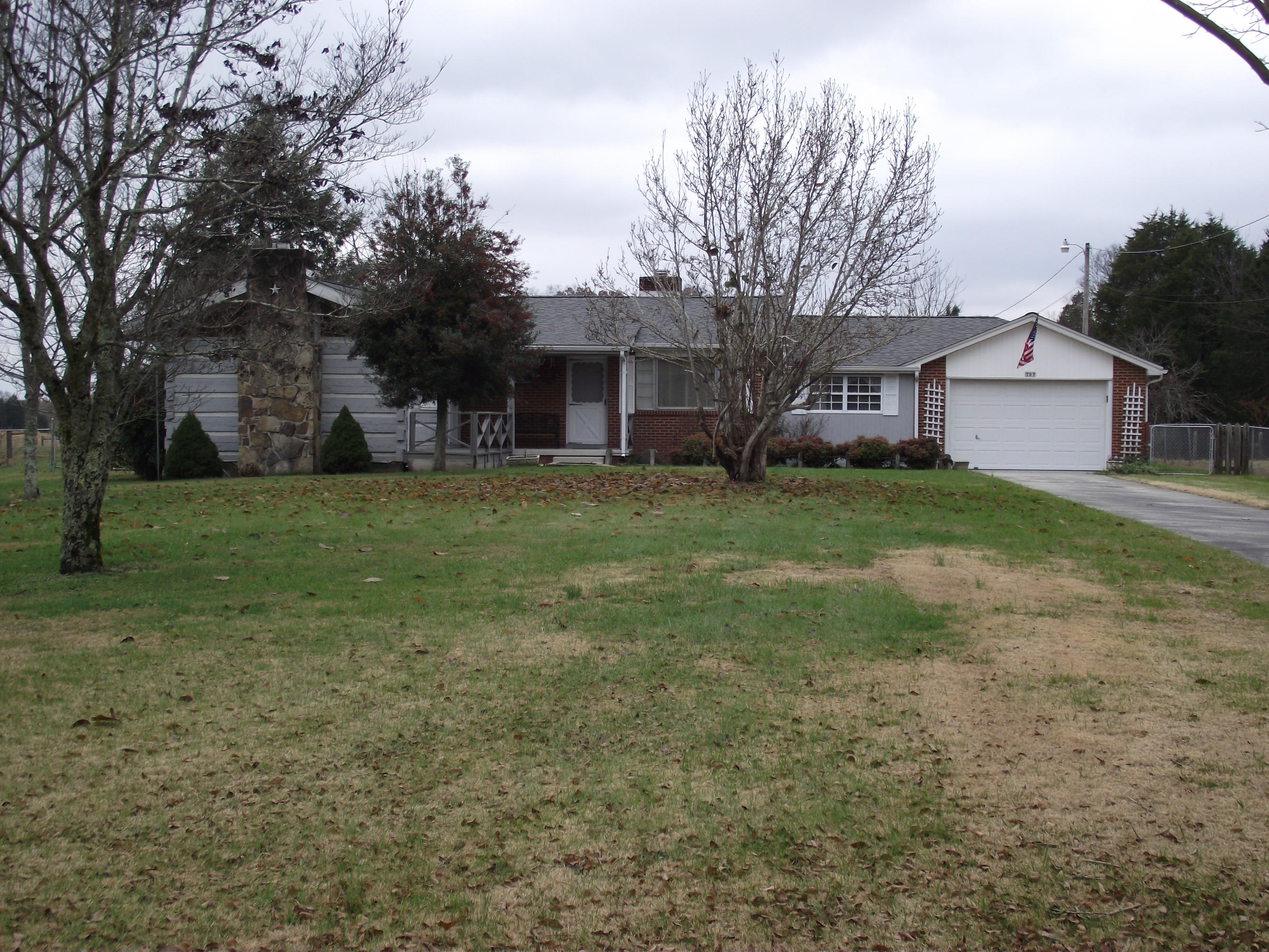727 Ridge Trail Road Kingston, TN 37763 - Photo 1 of 37 372