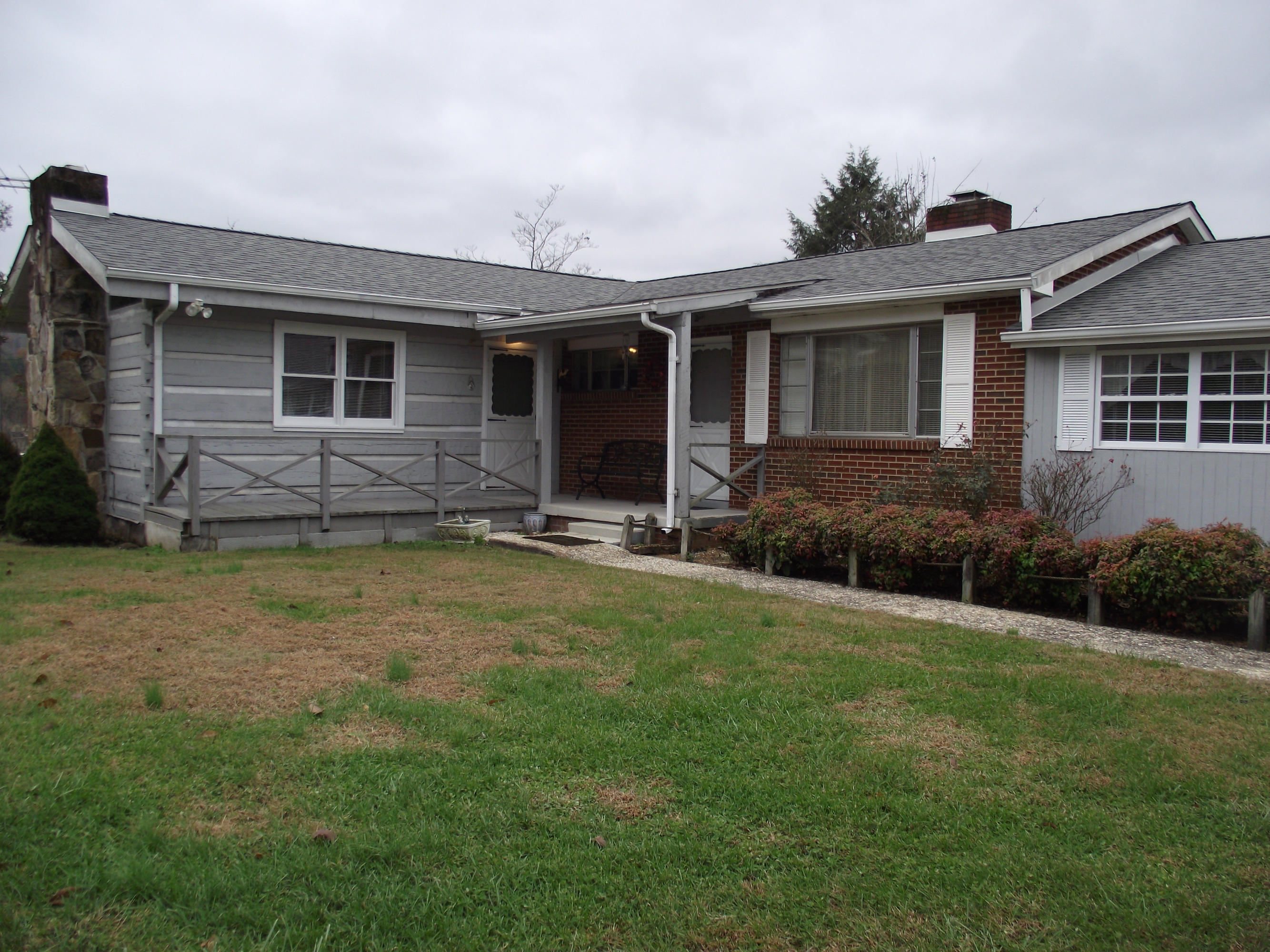 727 Ridge Trail Road Kingston, TN 37763 - Photo 3 of 37 365