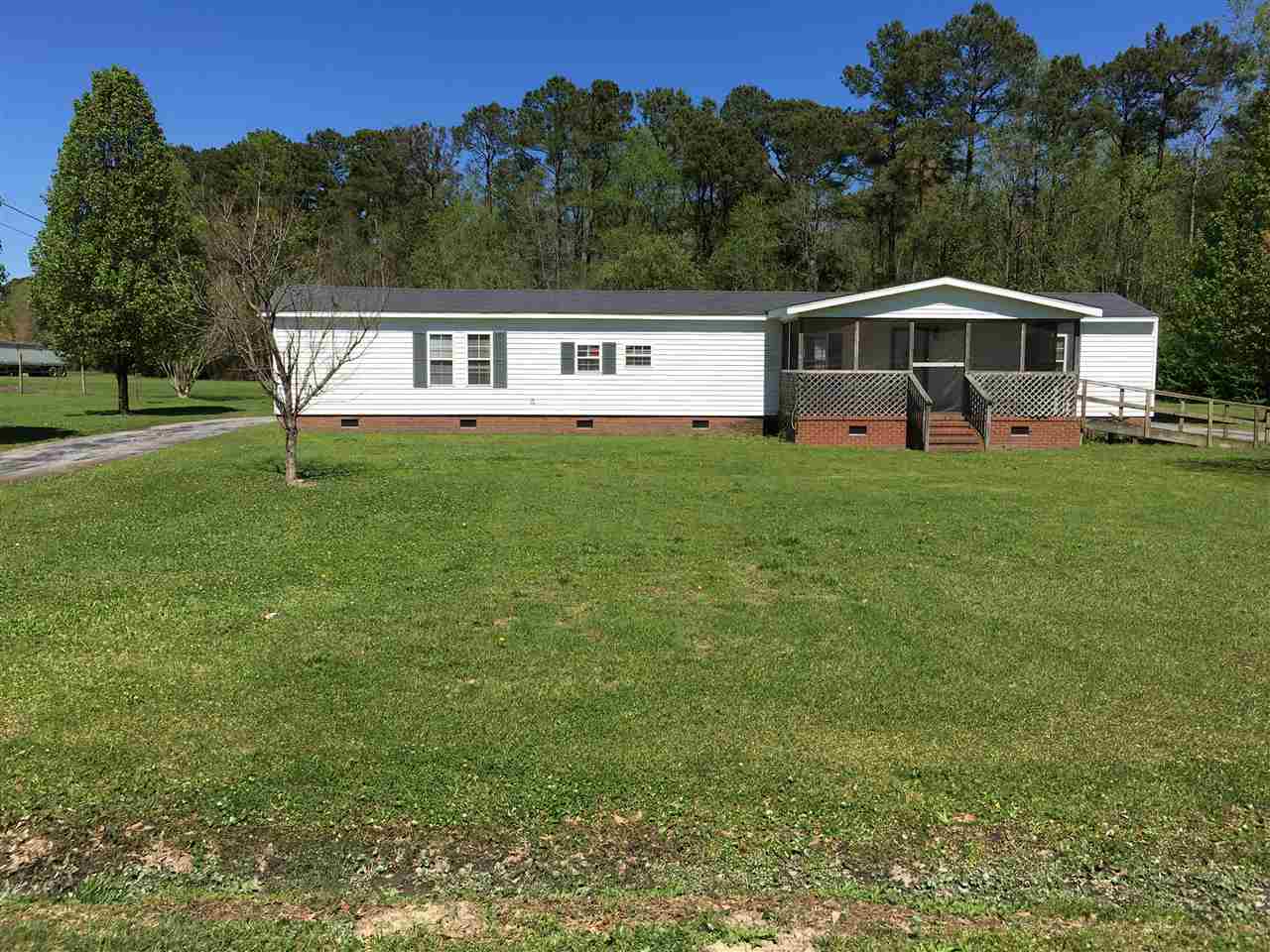 705 Lyman Road Beulaville, NC 28518 - Photo 1 of 35 Primary Photo