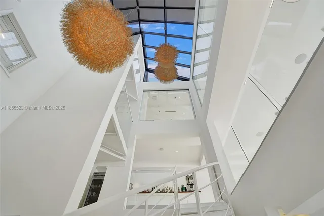 $5,500,000 | 1000 Venetian Way, Unit TH101, Miami, FL 33139