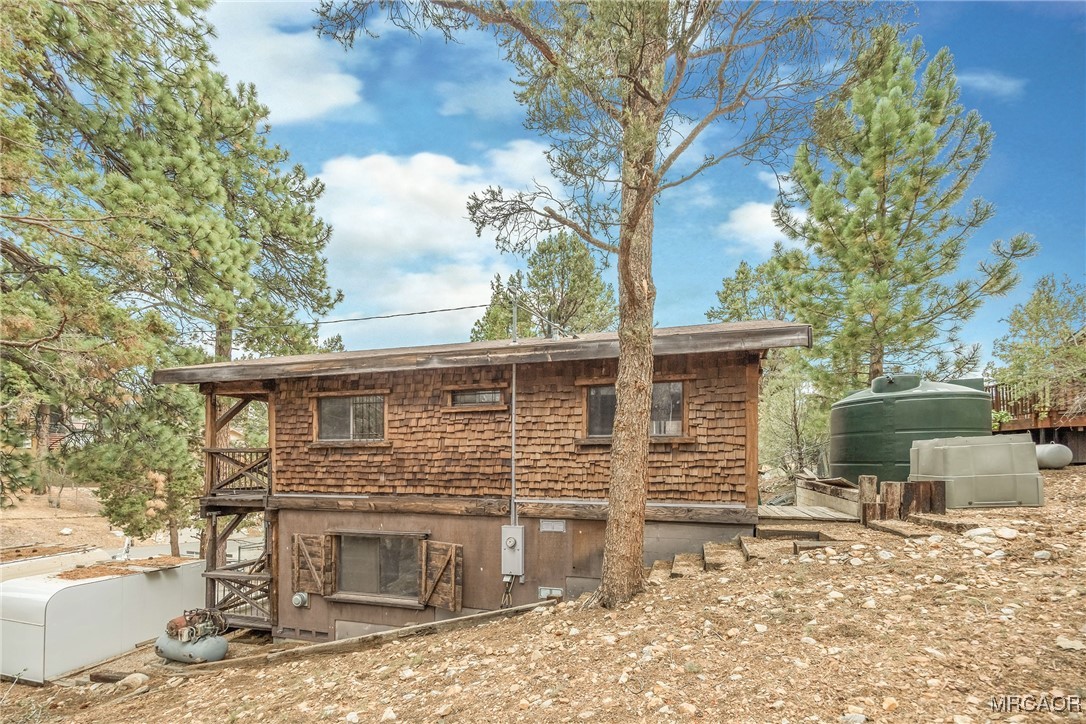 213 Riverside Avenue Sugarloaf, CA 92386 - Photo 9 of 50 Gallery Image 9