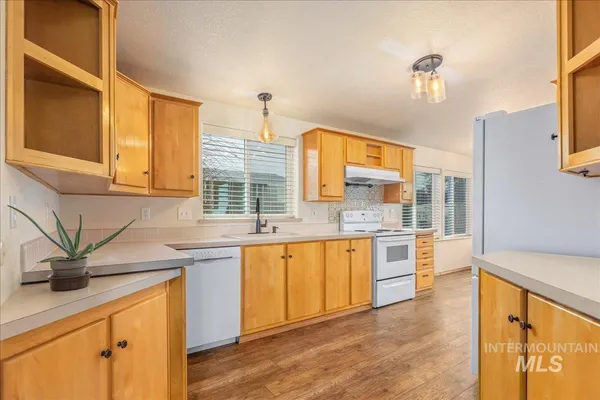 $190,000 | 5755 North Confederate Lane, Garden City, ID 83714