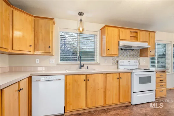 $190,000 | 5755 North Confederate Lane, Garden City, ID 83714