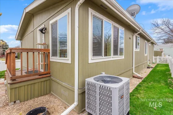 $190,000 | 5755 North Confederate Lane, Garden City, ID 83714