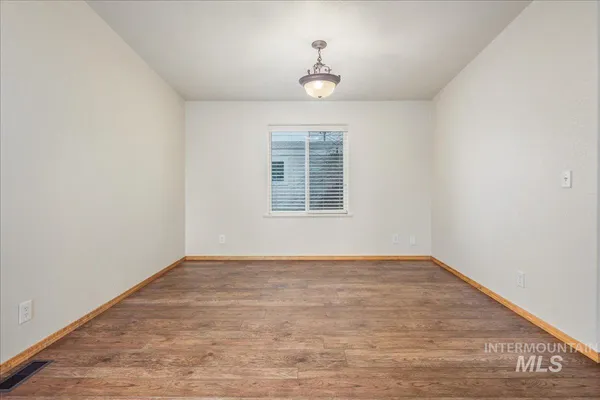 $190,000 | 5755 North Confederate Lane, Garden City, ID 83714