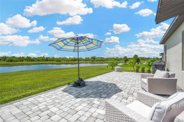 $440,000 | 5441 Rainwood Meadows Drive, Apollo Beach, FL 33572