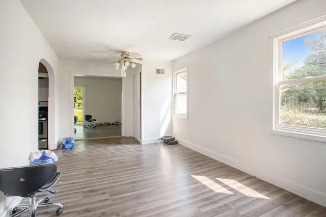 $165,000 | 327 East Main Street, Vermontville, MI 49096