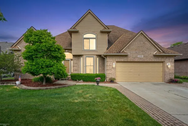 $514,900 | 51251 Westwood Drive, Macomb, MI 48042