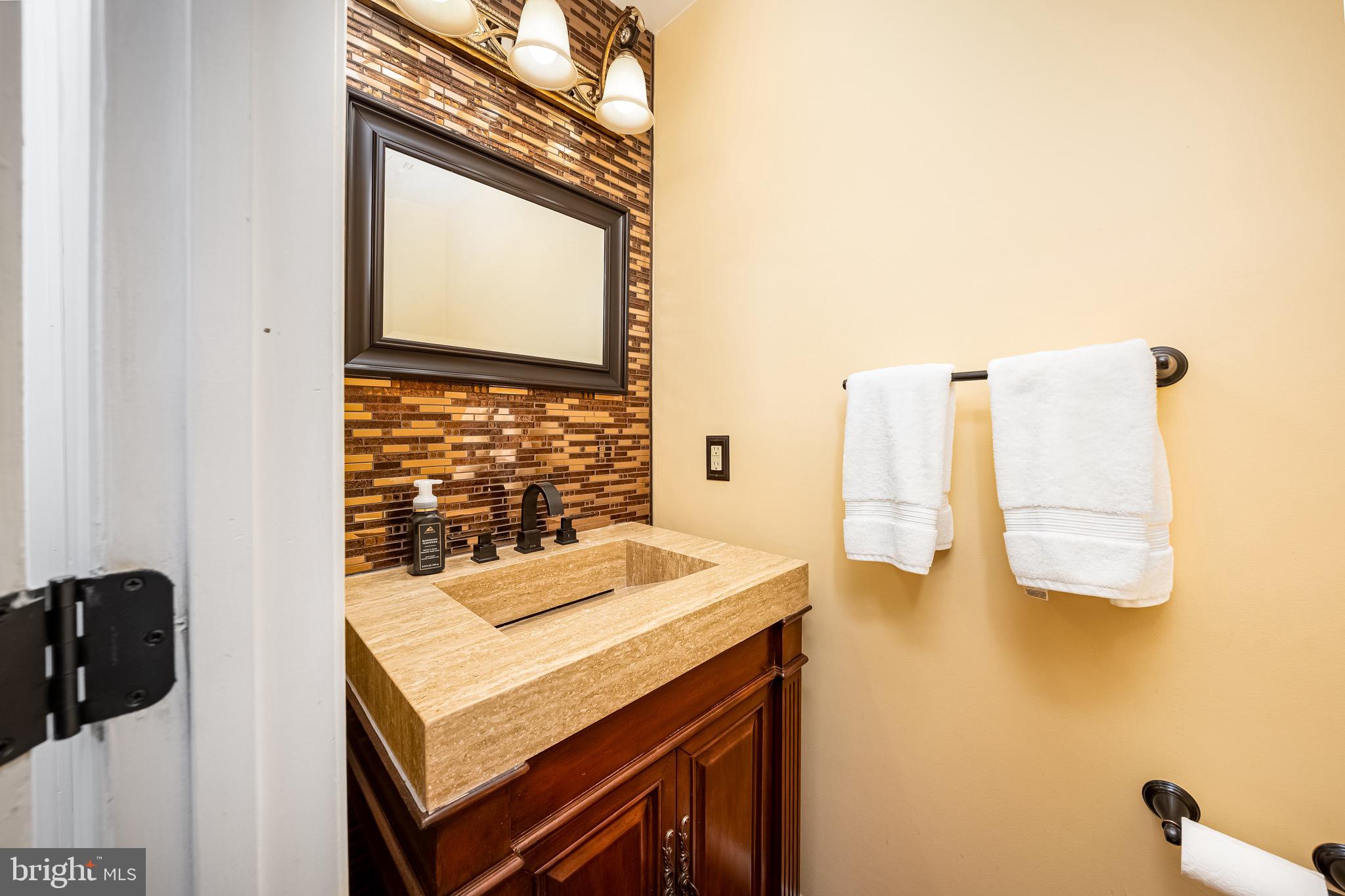 1933 Beecham Court Bowie, MD 20721 - Photo 13 of 62 Custom 1/2 bathroom