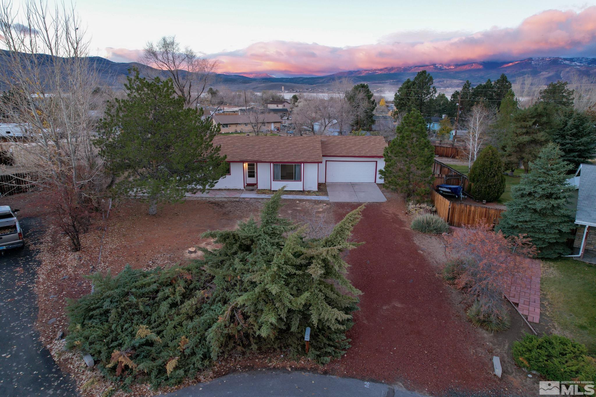 3935 Vireo Court Reno, NV 89508 - Photo 2 of 22 Photo 2