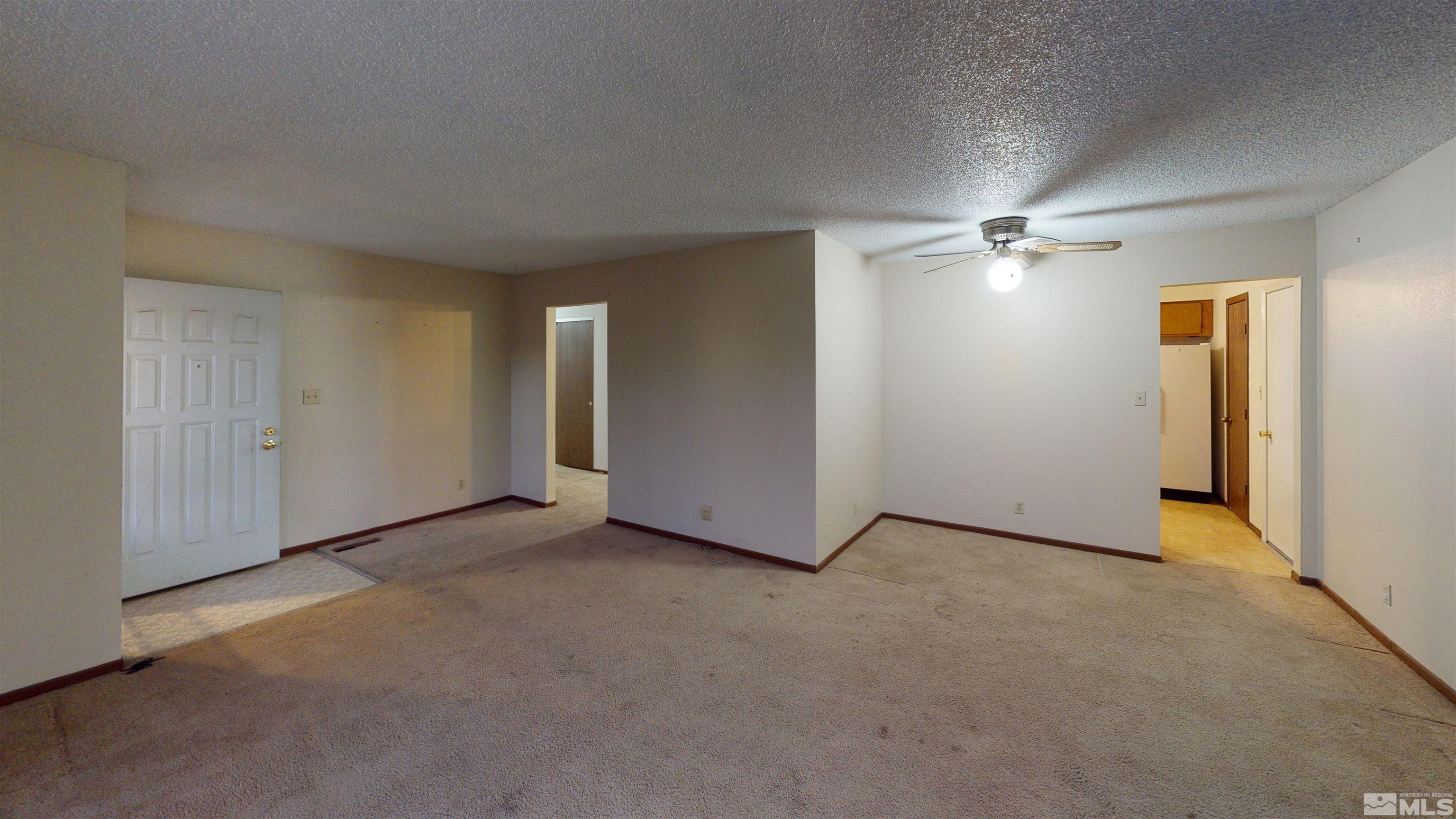 3935 Vireo Court Reno, NV 89508 - Photo 6 of 22 Photo 6