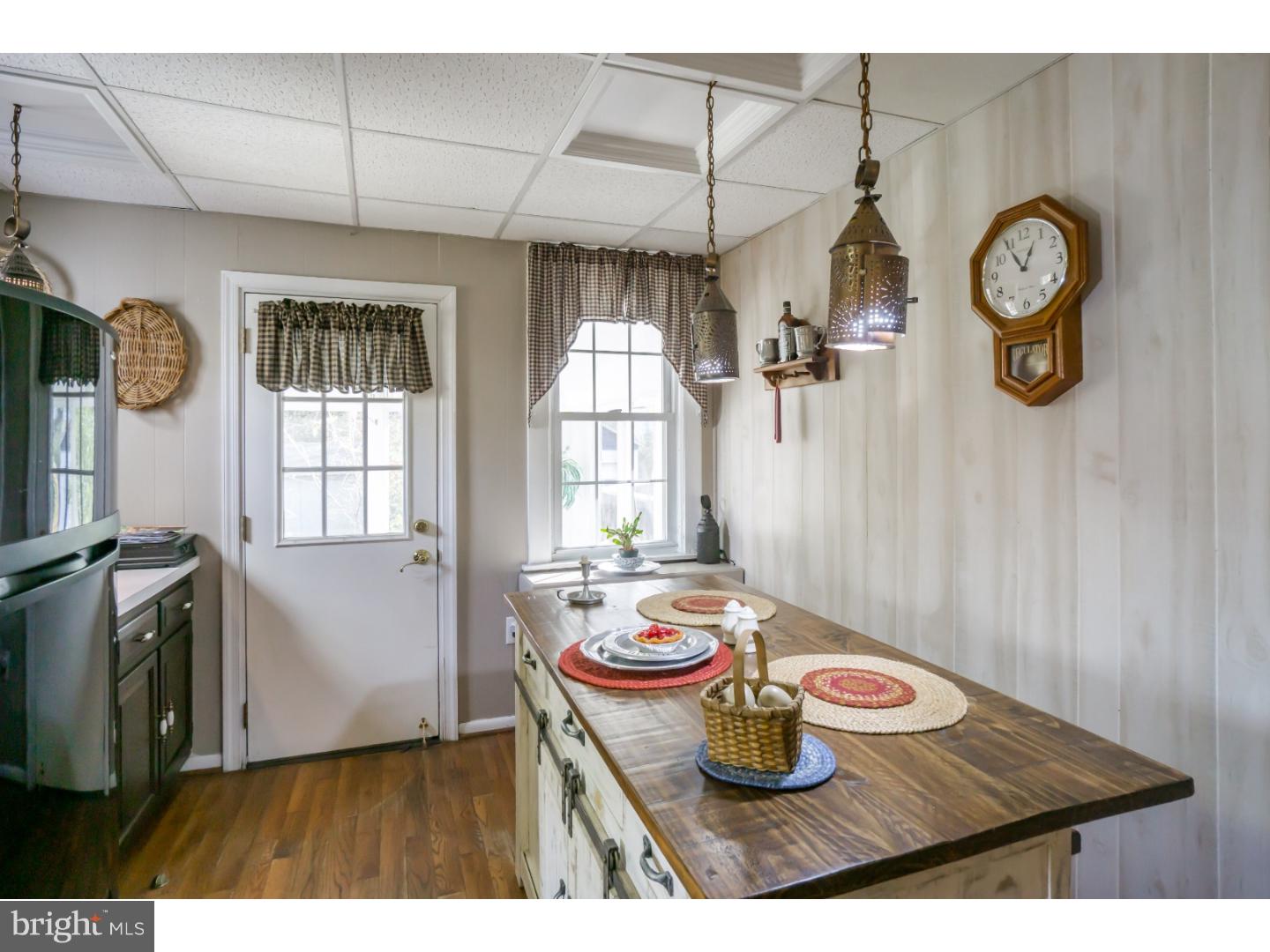 335 Spring Road Havertown, PA 19083 - Photo 13 of 24 Kitchen