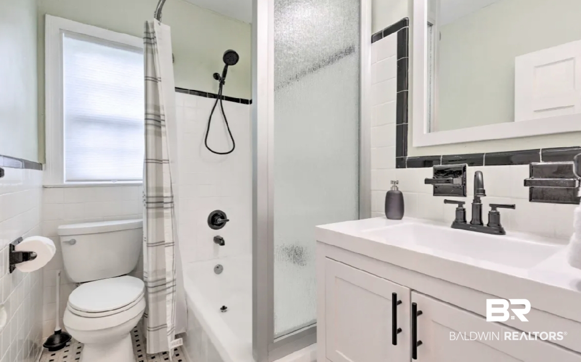 214 Upham Street, Unit 1C Mobile, AL 36607 - Photo 13 of 18