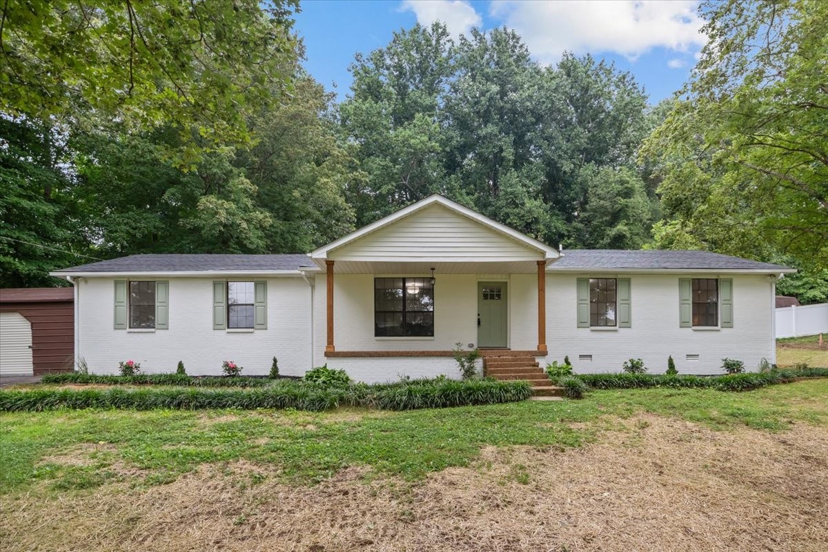 1122 Ridgecrest Drive Dickson, TN 37055 - Photo 1 of 36 Gallery Image 1