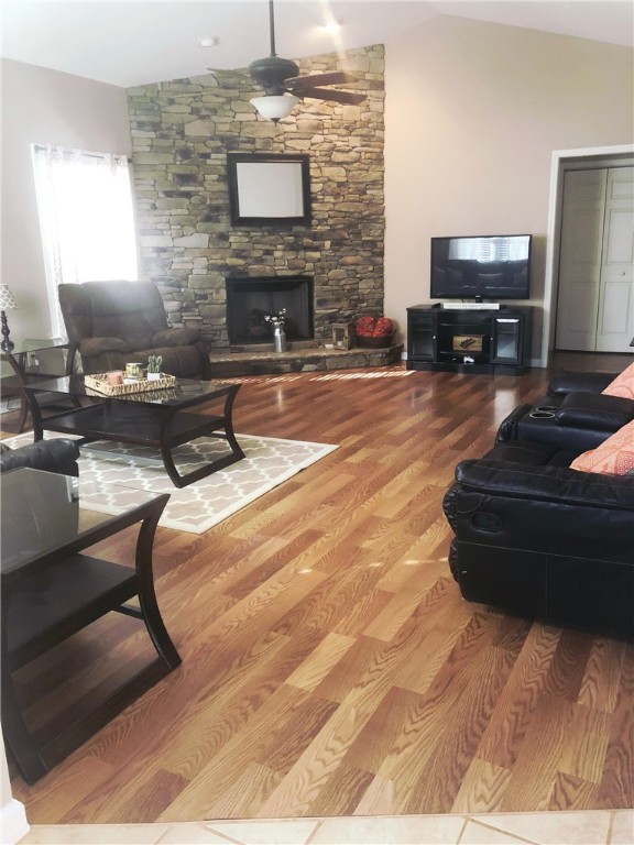 2027 Ridgeview Lane Seneca, SC 29678 - Photo 4 of 21 Gallery Image 4