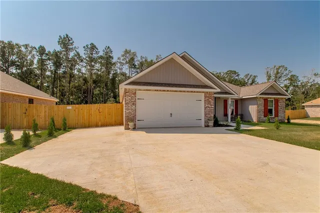 $325,000 | 21266 Weinberger Road, Ponchatoula, LA 70454