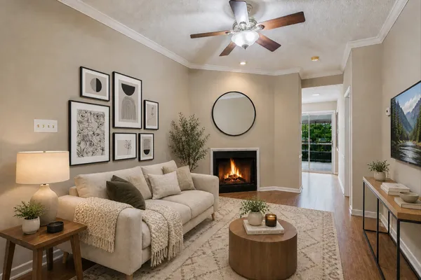 $329,000 | 715 West 22nd 1/2 Street, Unit 204, Austin, TX 78705
