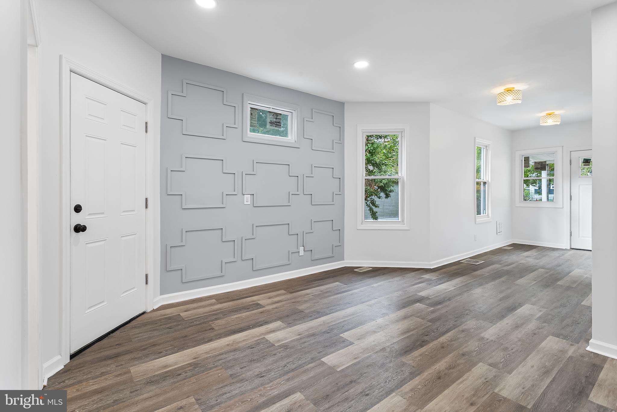97 Erial Road Clementon, NJ 08021 - Photo 7 of 48 an empty room with windows and closet