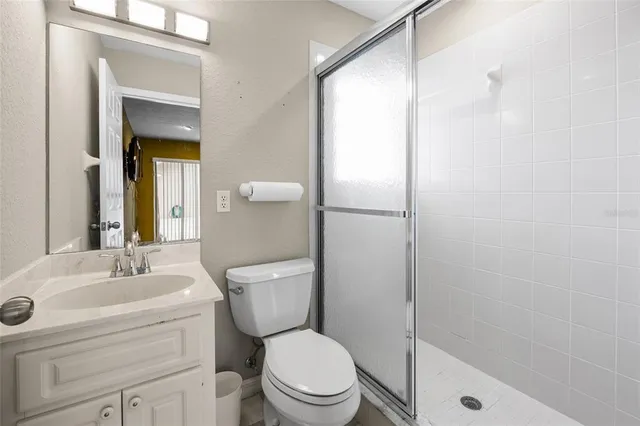 $299,900 | 17645 Southeast 117th Circle, Summerfield, FL 34491