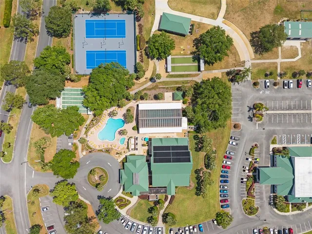 $299,900 | 17645 Southeast 117th Circle, Summerfield, FL 34491