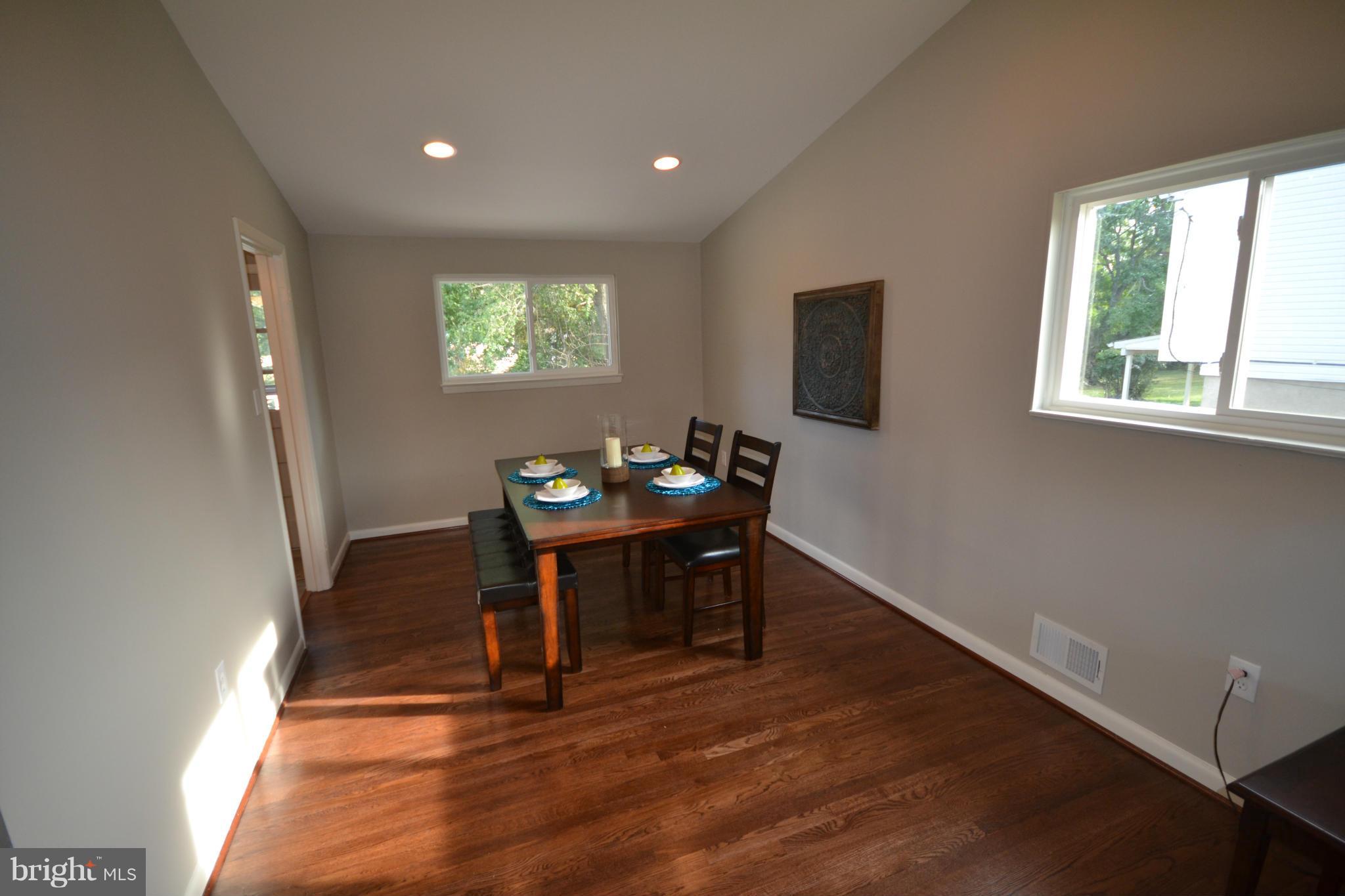 7424 Kathydale Road Baltimore, MD 21208 - Photo 5 of 14 Dining Room