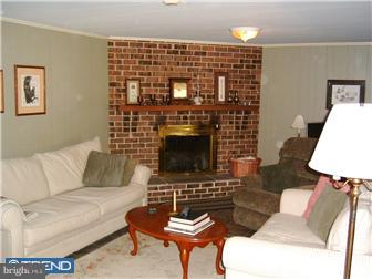 3 Iron Circle Reading, PA 19607 - Photo 6 of 12 Gallery Image 6