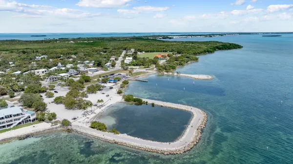 $799,000 | 102 Harry Harris Drive, Tavernier, FL 33070